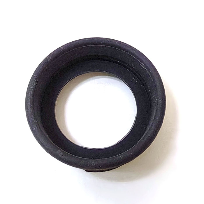 Rubber-sleeve-of-2-magnifier-eyepiece